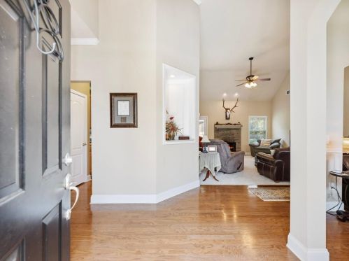 214 Palmer Ct, Jefferson GA  30549-7307 exterior
