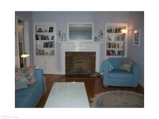 6007 Hampton Blvd, Norfolk VA  23508-1201 exterior