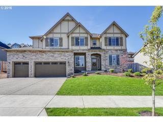 1034 43rd Ave, Camas, WA 98607-4209