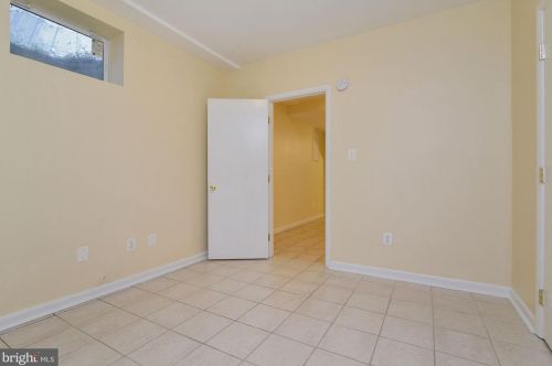 12817 Jingle Ln, Silver Spring MD 20906-3736 exterior