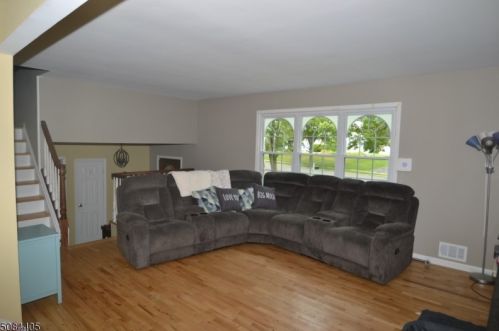 169 College View Dr, Hackettstown NJ  07840-1020 exterior