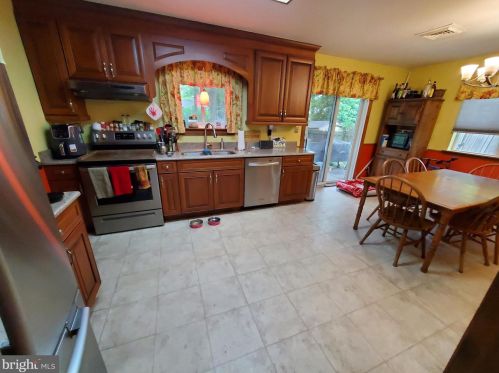 151 Medford St, Browns Mills, NJ 08015-1939