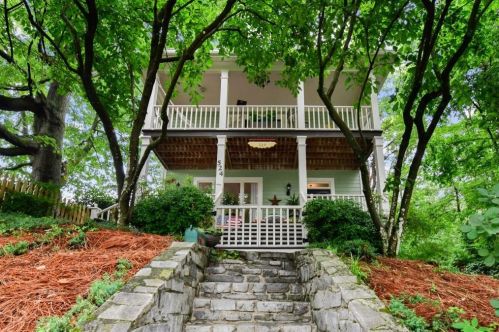 524 Broyles St, Atlanta GA  30312-3104 exterior