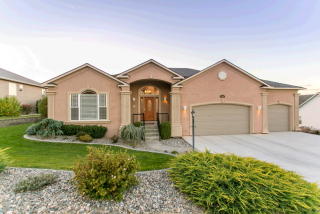 1301 Quarterhorse Trl, Prosser, WA 99350-2501