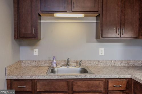 121 Vine St, Lancaster PA  17602-3517 exterior