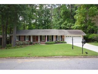 3061 Ramble Ln, Decatur, GA 30033-1122