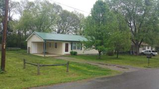 107 Redwood Dr, Waverly, TN 37185-3251