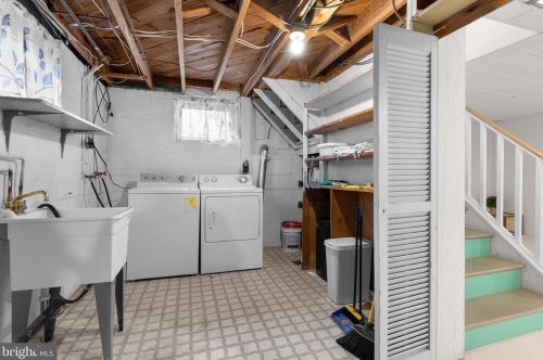 2202 Dennis Ave, Silver Spring MD  20902-4147 exterior