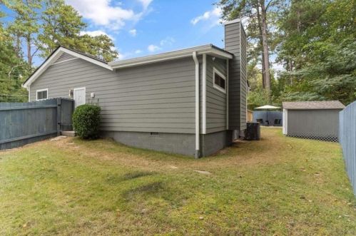 1609 Bridgeport Dr, Atlanta GA  30318-3331 exterior
