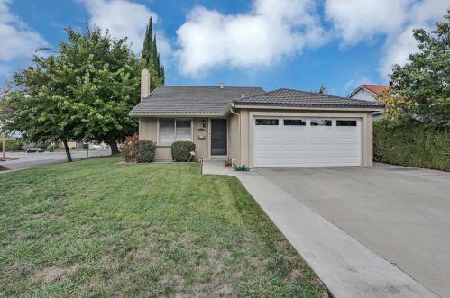 2105 Ramish Dr, San Jose, CA 95131-2842