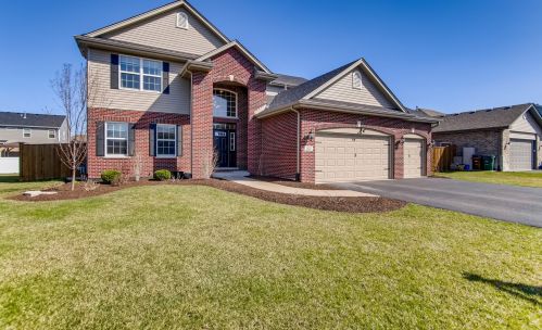 1655 Eagle Cir, Mokena, IL 60451-2389