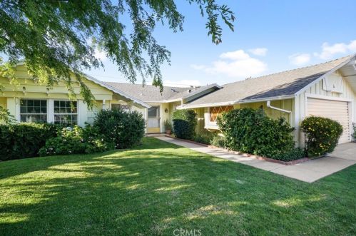 3291 Oak Knoll Dr, Los Alamitos, CA 90720-4357