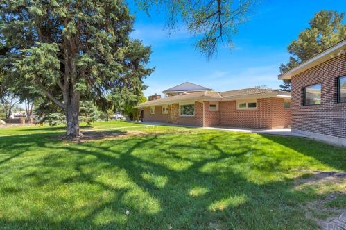 301 La Vista Rd, Pueblo, CO 81005-2620