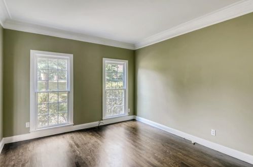 2513 Hughes Ct, Atlanta GA  30331-7896 exterior