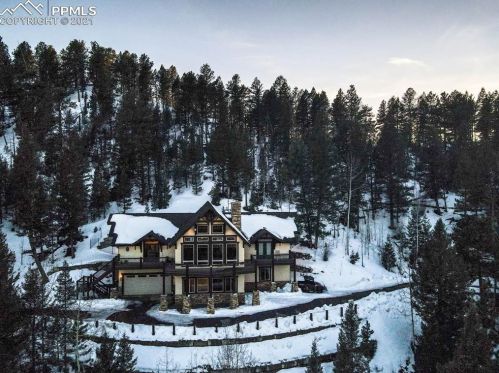 1339 Midland Ave, Woodland Park CO 80863-3118 exterior