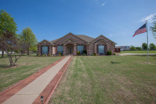10601 Canyon Oaks Ct, Claremore, OK 74017-0718