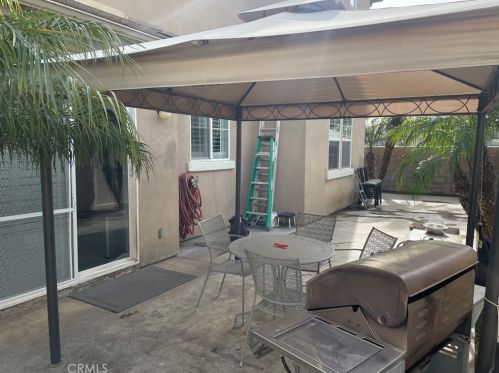 2660 Madison Cir, Anaheim CA  92801-4954 exterior