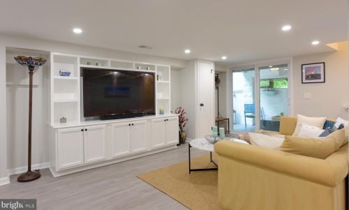 7418 Cedar Ave, Silver Spring MD 20912-4246 exterior