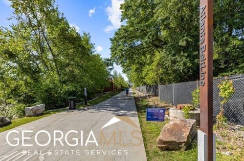 1074 Colquitt Ave, Atlanta GA  30307-1922 exterior