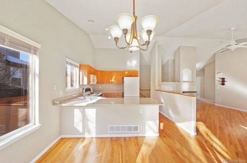 4721 Danube Cir, Aurora CO  80015-4958 exterior