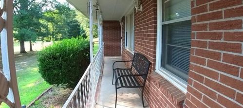 2330 Hi Roc Rd, Conyers GA  30012-2540 exterior