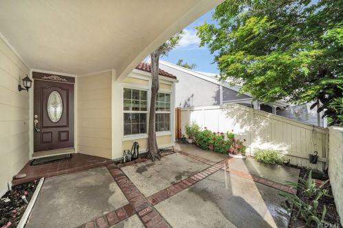27 Farragut, Irvine, CA 92620-3342
