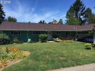 10685 Park St, Portland, OR 97223-3842