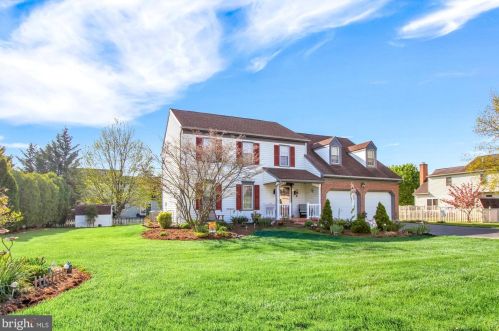 662 Maurice St, York, PA 17404-6403