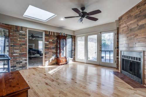 9738 Amberley, Dallas TX  75243-2303 exterior