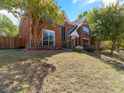 2134 Mccoy Rd, Carrollton TX  75006-2944 exterior