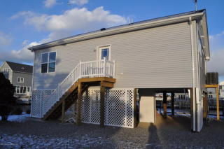 372 Lauderdale Dr, Lavallette, NJ 08735-2903