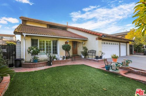 19406 Conway Springs Ln, Walnut, CA 91789-4323