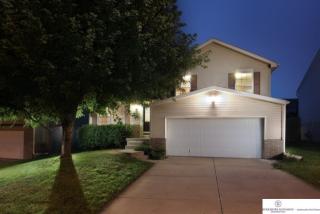 17842 Olive St, Omaha, NE 68136-2088
