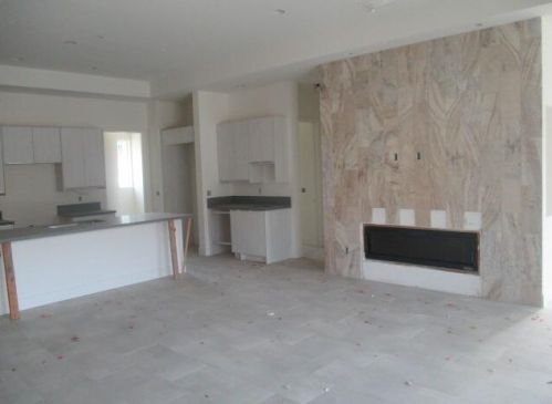 48800 Eisenhower Dr, La Quinta, CA 92253-2241