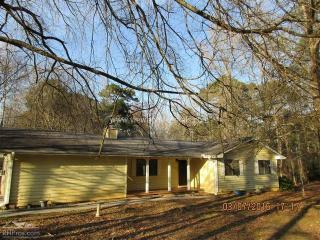 1930 Christian Cir, Conyers GA  30013-3024 exterior