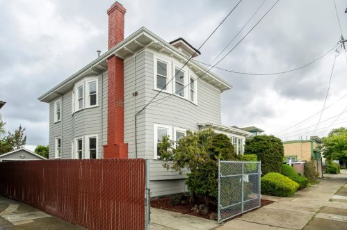 1711 Ward St, Berkeley, CA 94703-2105