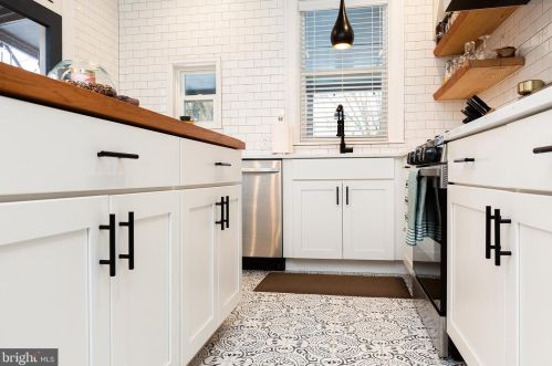 554 Spruce St, Lancaster PA  17603-3353 exterior