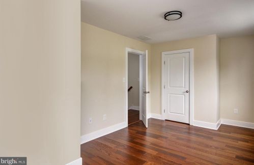 154 Ellis St, Tavistock NJ 08033-1827 exterior