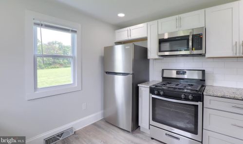 720 Elizabeth St, Lancaster PA  17603-2218 exterior