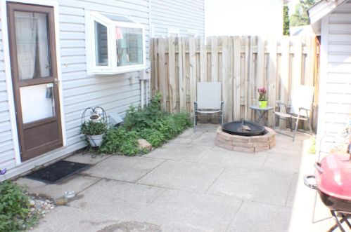 3650 Brookdale Dr, Minneapolis MN  55443-2851 exterior