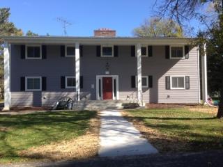 3343 Langly Ct, Oakdale, MN 55042-9759