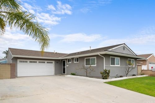 10192 Gregory St, Cypress, CA 90630-4327
