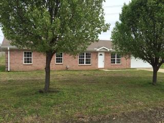 132 Fulcher Rd, Millington, TN 38053-1109