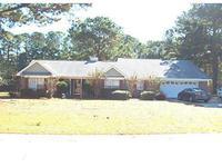 114 Lakeshore Dr, Savannah, GA 31419-9421