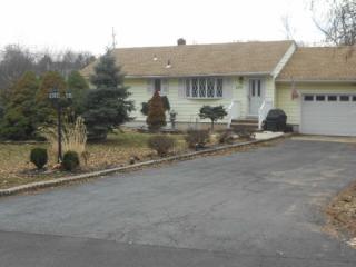 280 Van Holten Rd, Bridgewater, NJ 08807-1939