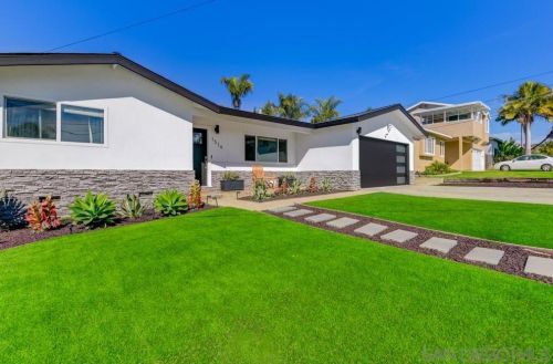 1514 Valencia St, Oceanside, CA 92054-5544