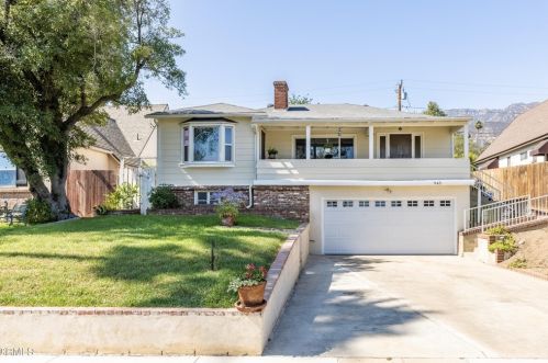 945 Beverly Way, Altadena, CA 91001-2513
