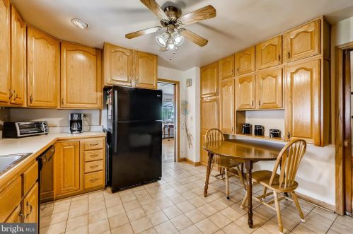 708 Webb St, Aberdeen MD  21001-3533 exterior