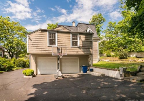 168 Elm St, Greenwich CT  06830-6641 exterior