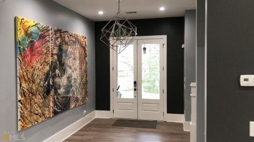 5410 High Point Rd, Atlanta GA  30342-1447 exterior